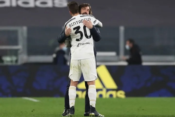  道格拉斯-路易斯远射建功维拉客场击败狼队